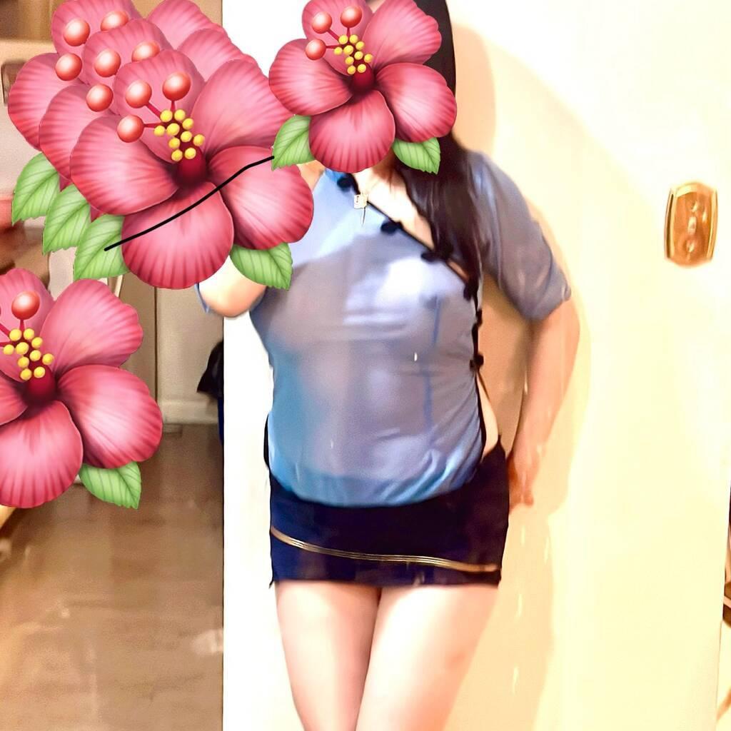 
                        Helen
                     is Female Escorts. | Calgary | Alberta | Canada | canadapleasure.com 