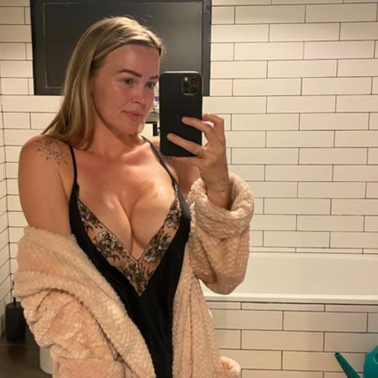 Emma Sophia is Female Escorts. | Woodbridge | Ontario | Canada | canadapleasure.com 