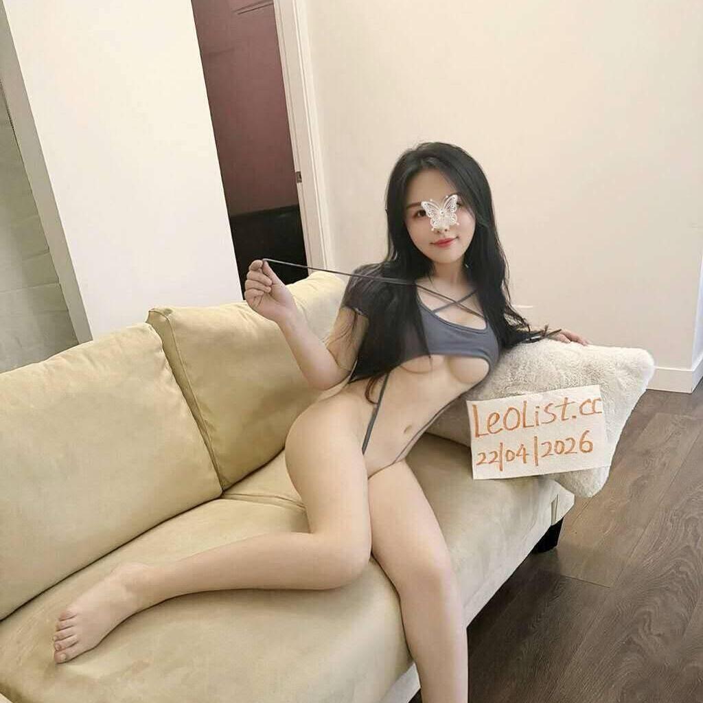 
                        Emma
                     is Female Escorts. | belleville | Ontario | Canada | canadapleasure.com 