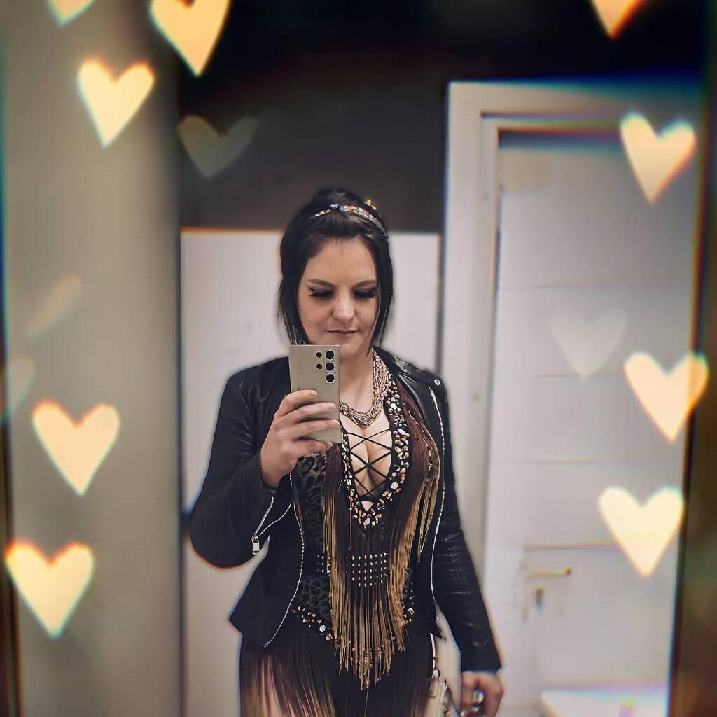 
                        Roxi chanel
                     is Female Escorts. | Regina | Saskatchewan | Canada | canadapleasure.com 