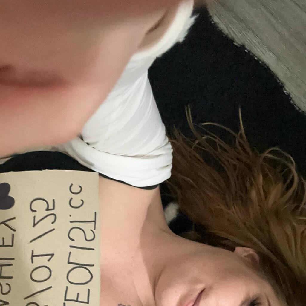 
                        Ashley
                     is Female Escorts. | windsor | Ontario | Canada | canadapleasure.com 
