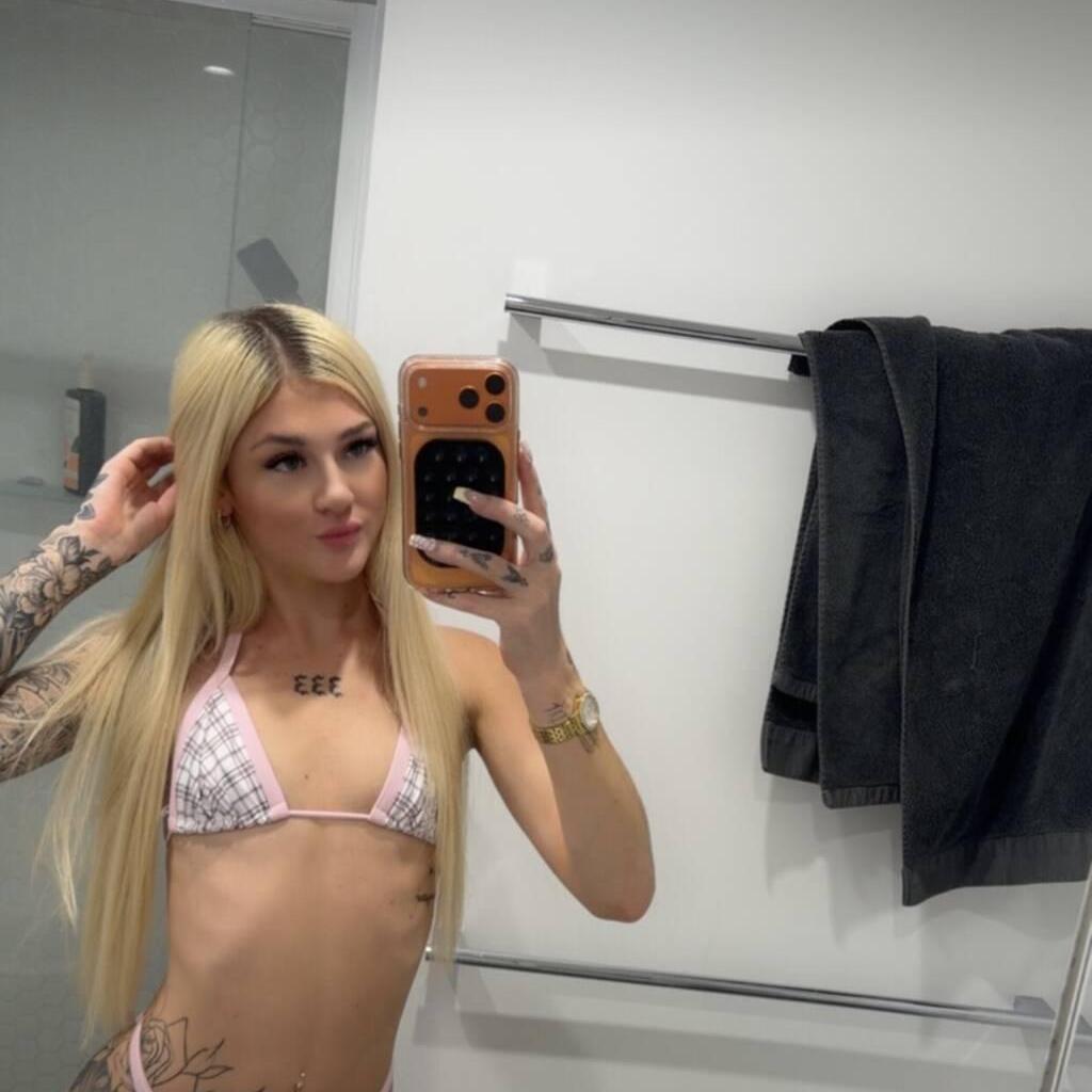 
                        Summer
                     is Female Escorts. | Grande Prairie | Alberta | Canada | canadapleasure.com 