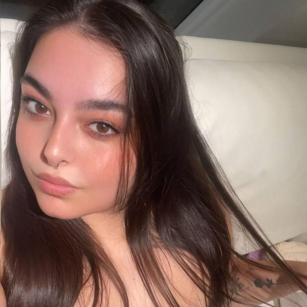 
                        Donia
                     is Female Escorts. | Cornwall | Ontario | Canada | canadapleasure.com 