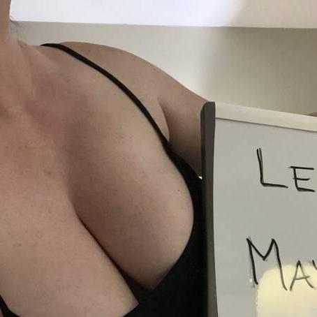 
                        Molly
                     is Female Escorts. | Toronto | Ontario | Canada | canadapleasure.com 