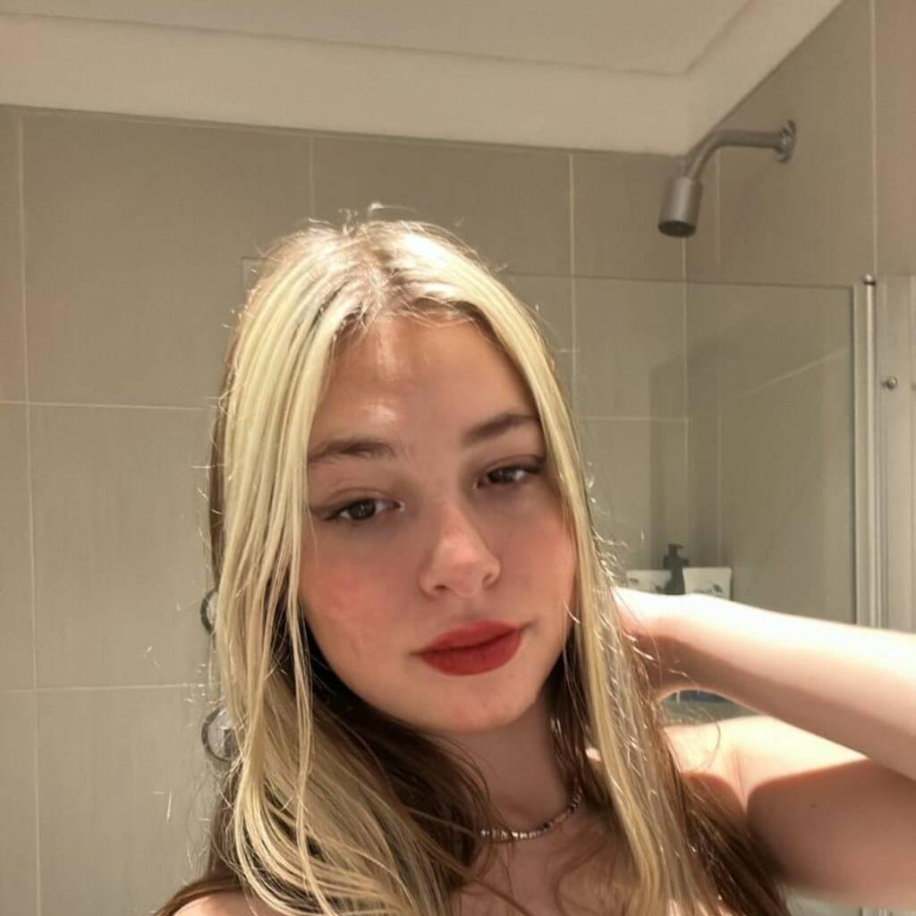 
                        Dufresne Marielle
                     is Female Escorts. | Saguenay | Quebec | Canada | canadapleasure.com 