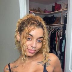 
                        Emma banks
                     is Female Escorts. | Fredericton | New Brunswick | Canada | canadapleasure.com 
