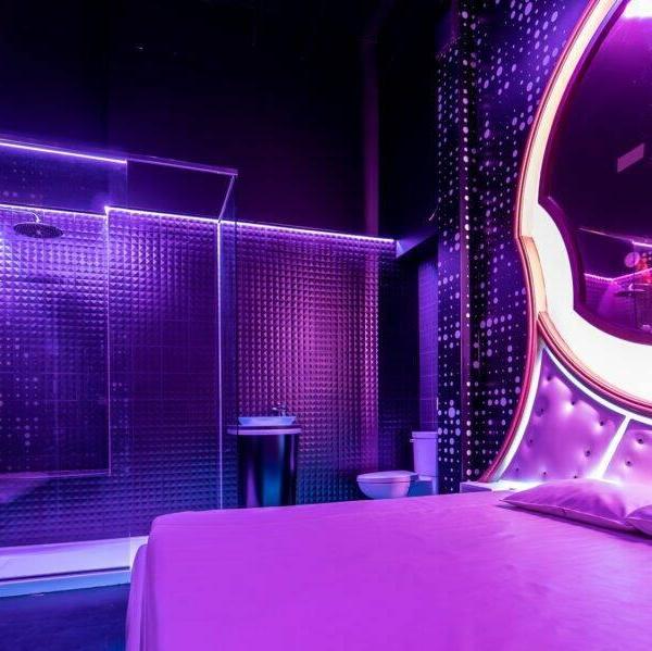 
                        Aventurière
                     is Female Escorts. | Montreal | Quebec | Canada | canadapleasure.com 