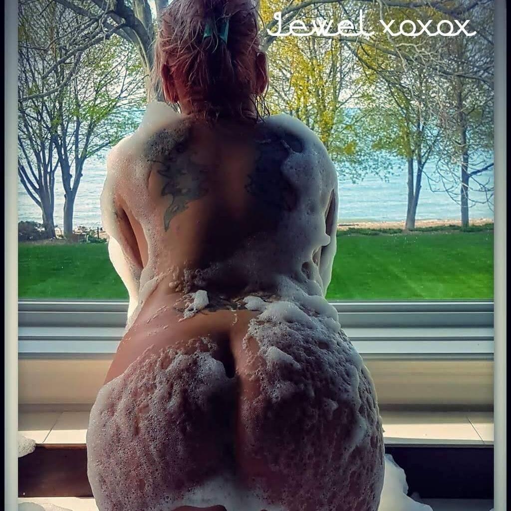 
                        Jewel
                     is Female Escorts. | Sarnia | Ontario | Canada | canadapleasure.com 