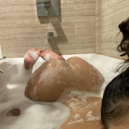 
                        Maya
                     is Female Escorts. | Kingston | Ontario | Canada | canadapleasure.com 