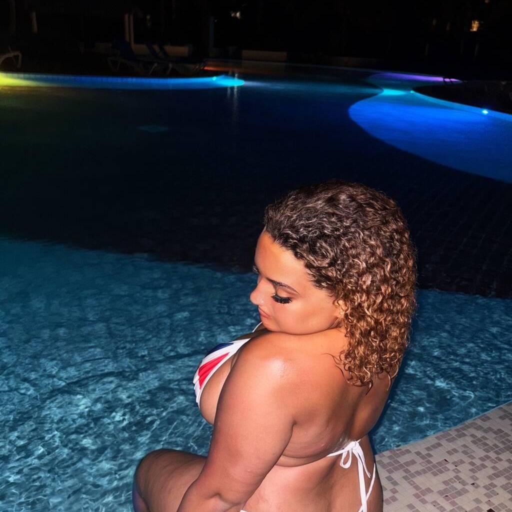 
                        Maya
                     is Female Escorts. | Yukon | Yukon | Canada | canadapleasure.com 