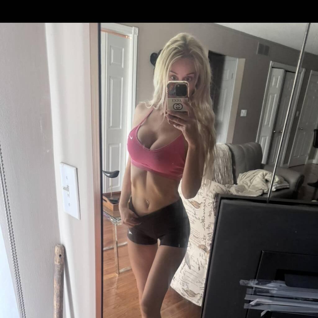 
                        Summer
                     is Female Escorts. | Hamilton | Ontario | Canada | canadapleasure.com 