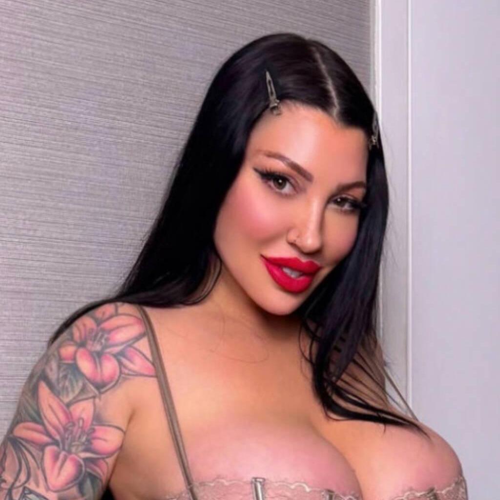 
                        Kimmyrose
                     is Female Escorts. | Quebec City | Quebec | Canada | canadapleasure.com 