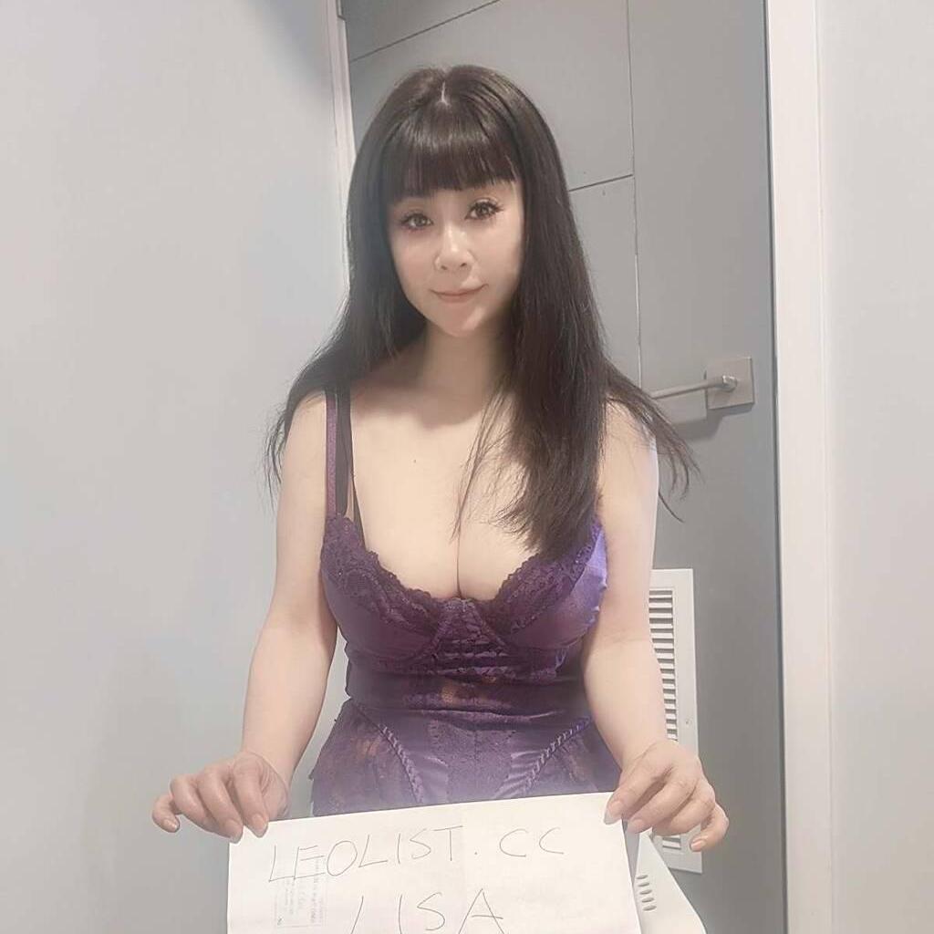 
                        Lisa
                     is Female Escorts. | Winnipeg | Manitoba | Canada | canadapleasure.com 