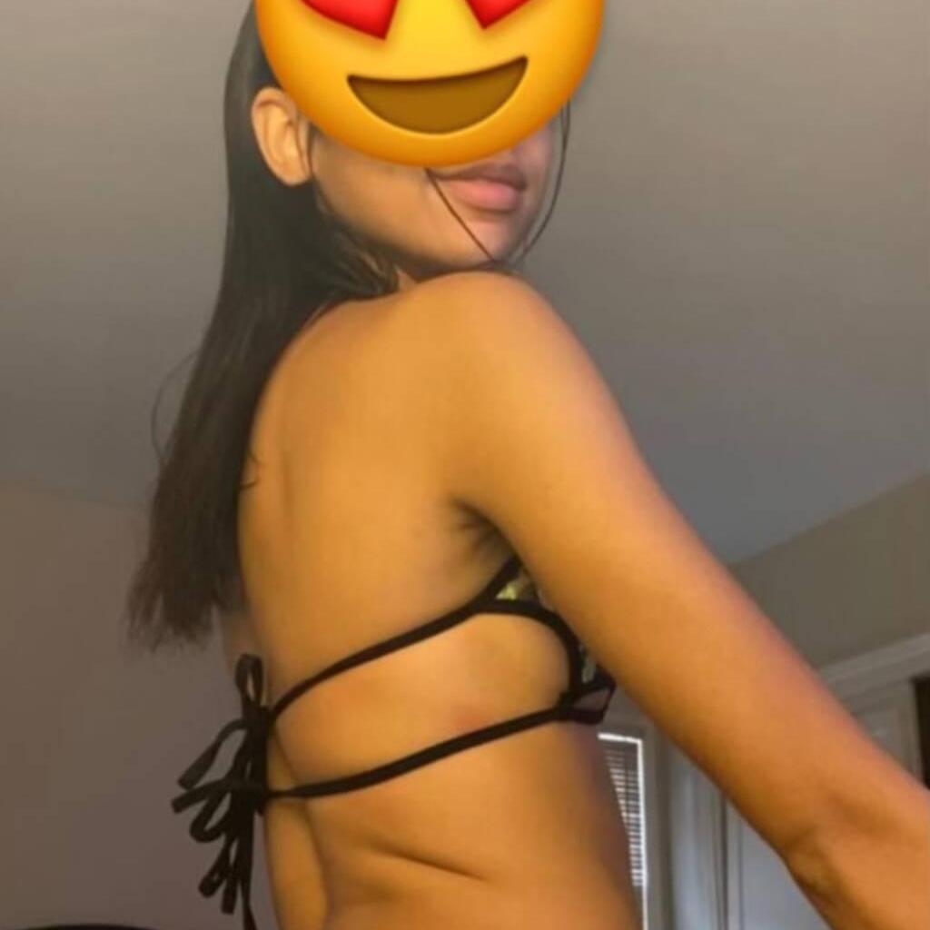 
                        Amber
                     is Female Escorts. | Owen Sound | Ontario | Canada | canadapleasure.com 