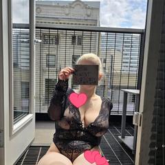 
                        Bella
                     is Female Escorts. | Quebec City | Quebec | Canada | canadapleasure.com 