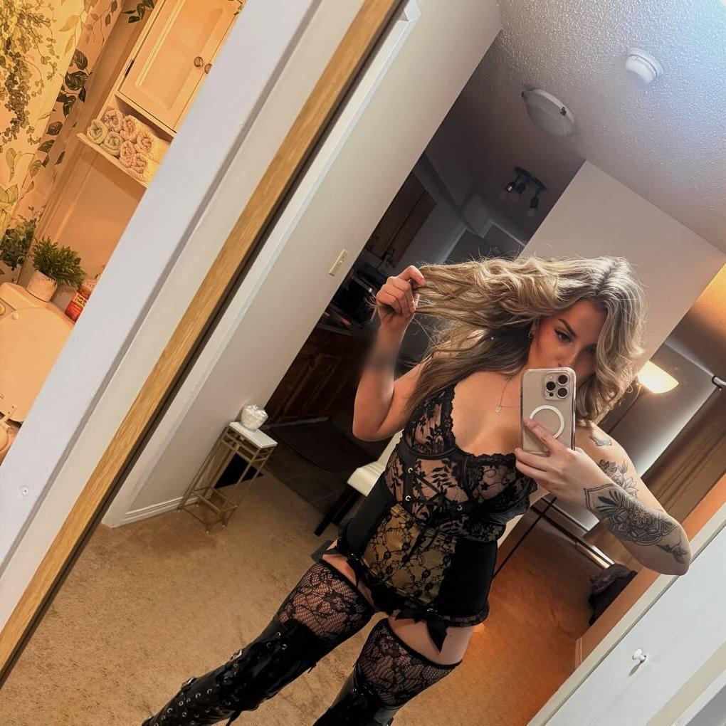 
                        Leighla Luxxx
                     is Female Escorts. | Lethbridge | Alberta | Canada | canadapleasure.com 