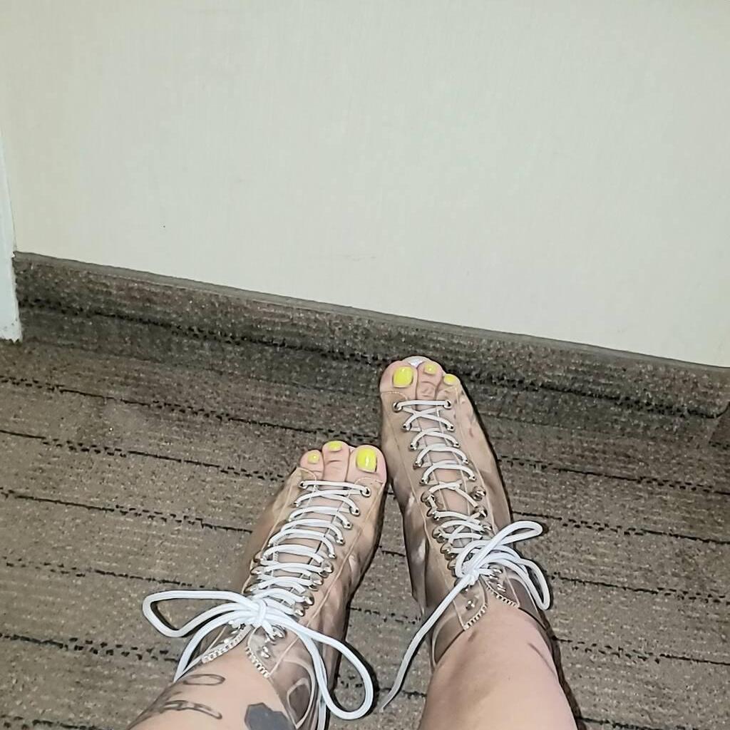 
                        (no deposits)
                     is Female Escorts. | belleville | Ontario | Canada | canadapleasure.com 