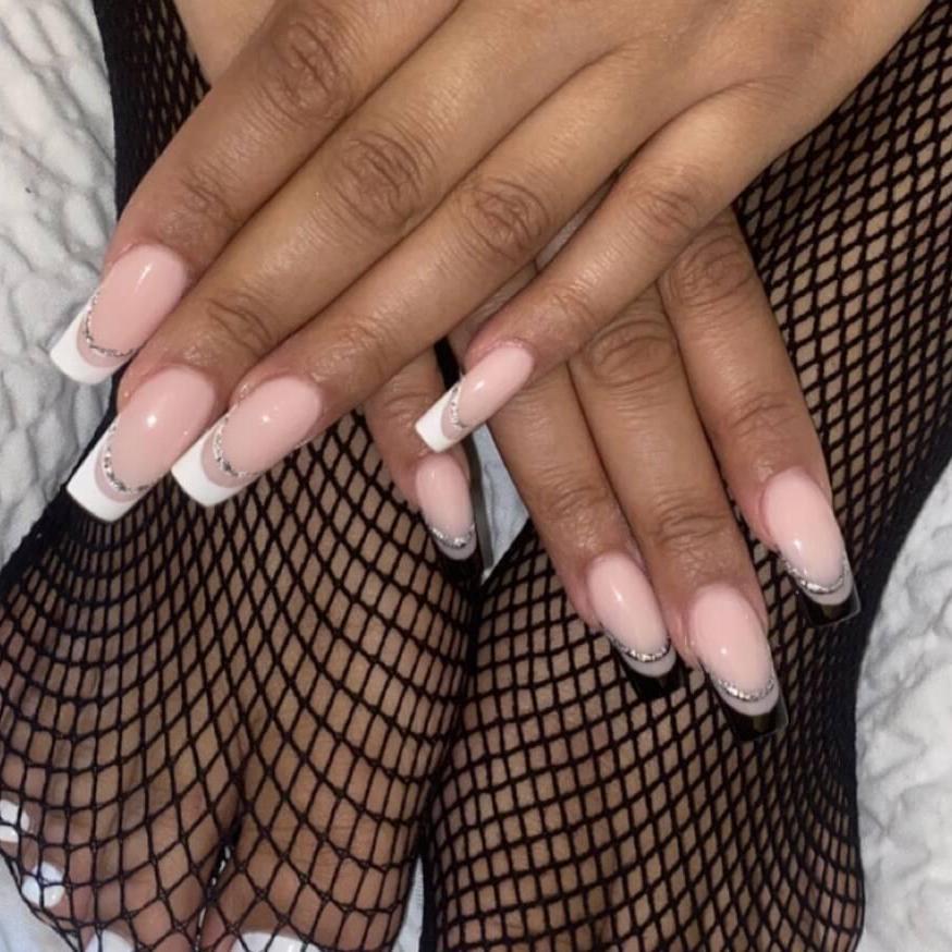 
                        Missmia
                     is Female Escorts. | Winnipeg | Manitoba | Canada | canadapleasure.com 
