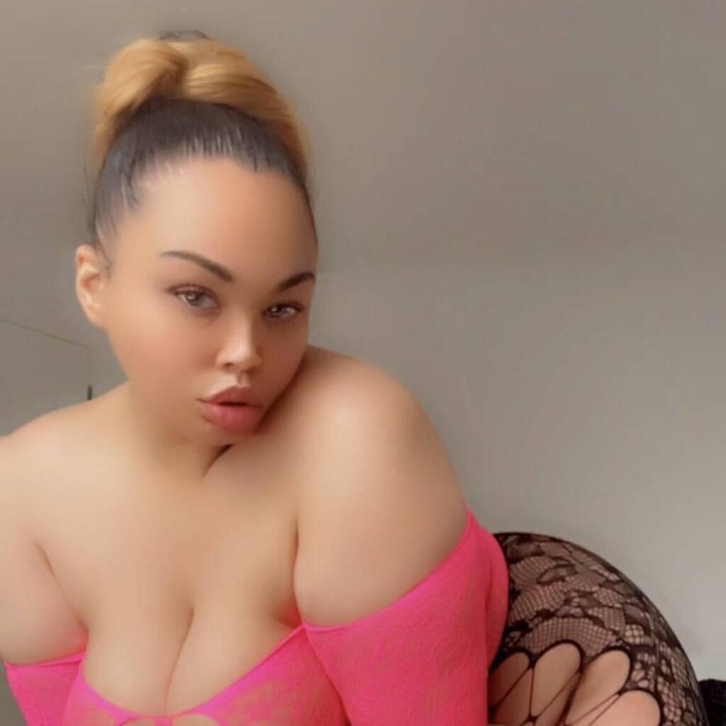 
                        ELLYNA
                     is Female Escorts. | Quebec City | Quebec | Canada | canadapleasure.com 