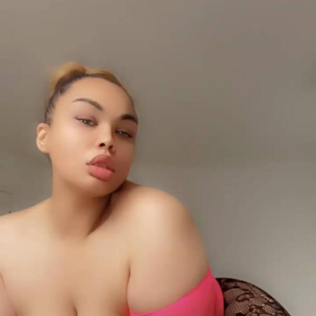 
                        ELLYNA
                     is Female Escorts. | Quebec City | Quebec | Canada | canadapleasure.com 