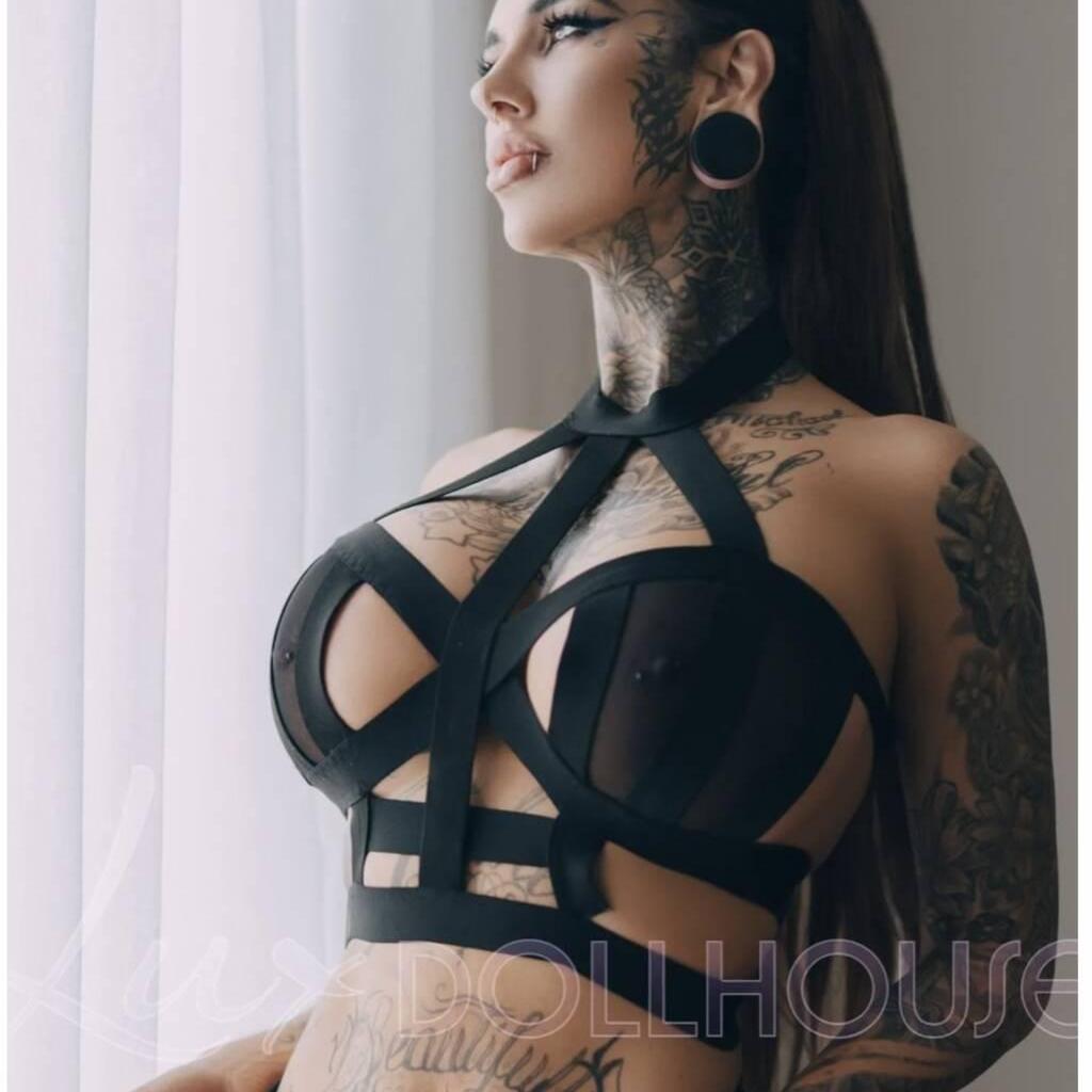 
                        Blake addison
                     is Female Escorts. | Kelowna | British Columbia | Canada | canadapleasure.com 