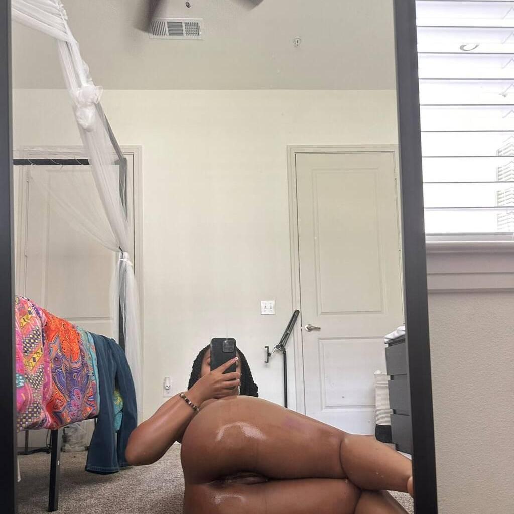 
                        Melisa
                     is Female Escorts. | Kingston | Ontario | Canada | canadapleasure.com 