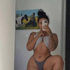 
                        Abi
                     is Female Escorts. | Calgary | Alberta | Canada | canadapleasure.com 