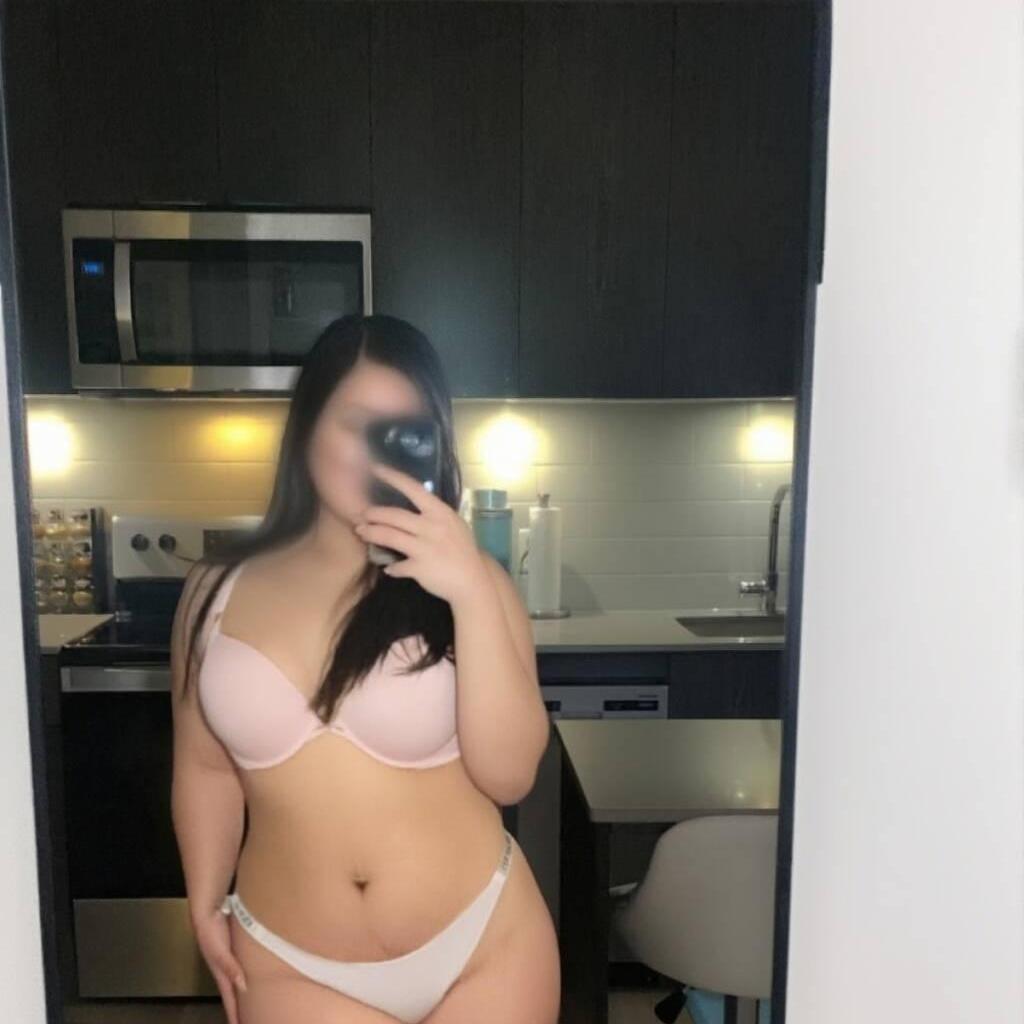 
                        Athena
                     is Female Escorts. | Edmonton | Alberta | Canada | canadapleasure.com 