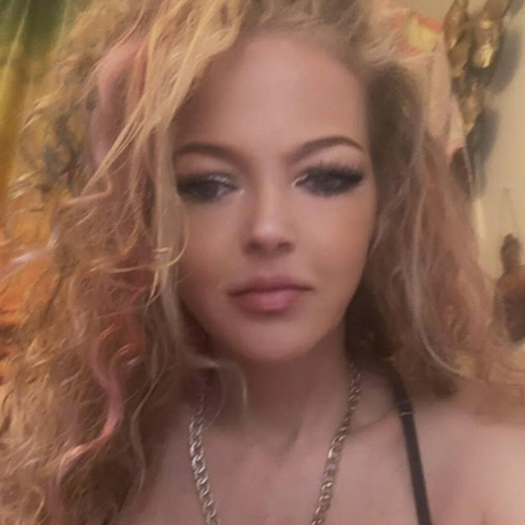 
                        Barbie
                     is Female Escorts. | Barrie | Ontario | Canada | canadapleasure.com 