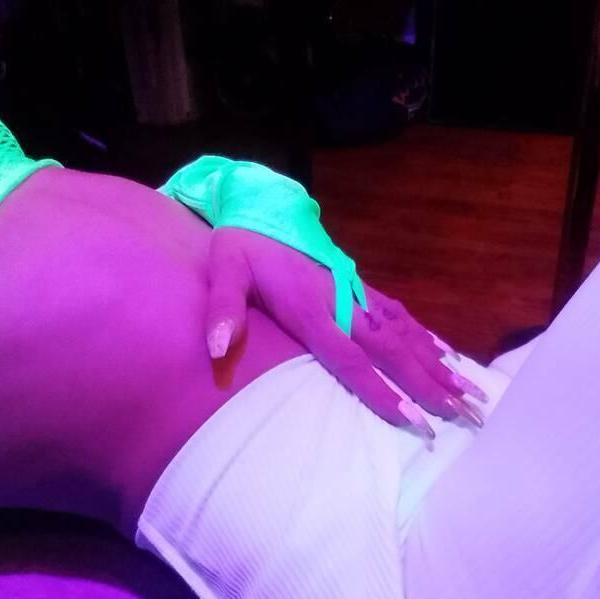 
                        moet
                     is Female Escorts. | Barrie | Ontario | Canada | canadapleasure.com 