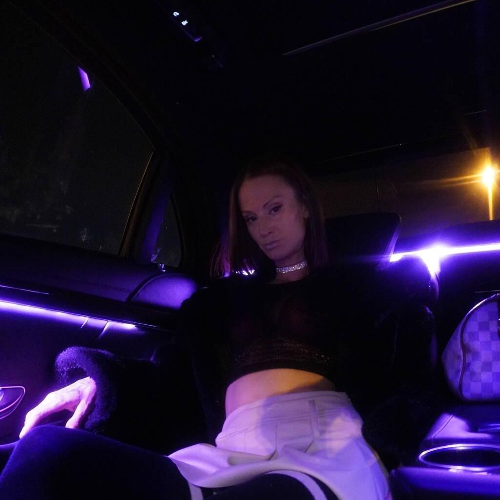 
                        moet
                     is Female Escorts. | Barrie | Ontario | Canada | canadapleasure.com 