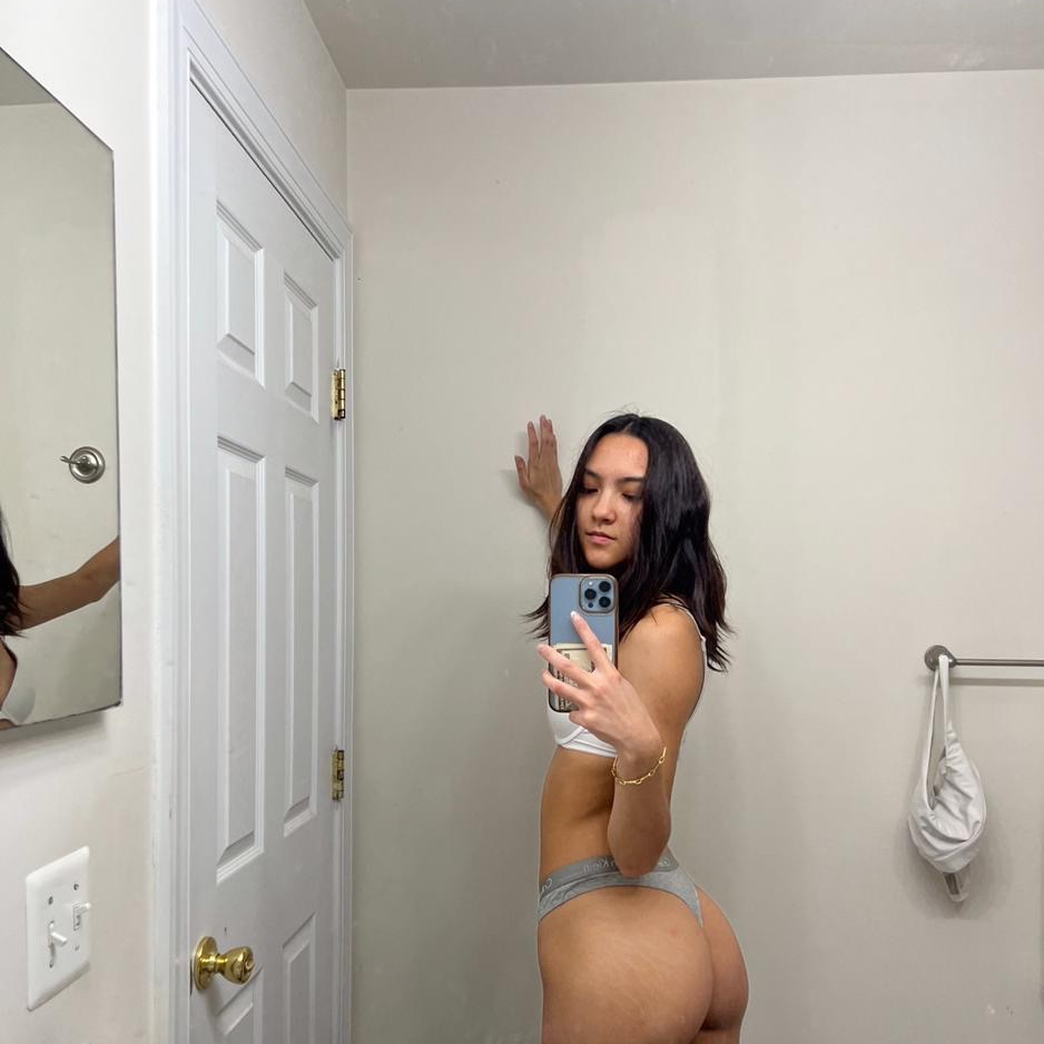 Linda is Female Escorts. | Ottawa | Ontario | Canada | canadapleasure.com 