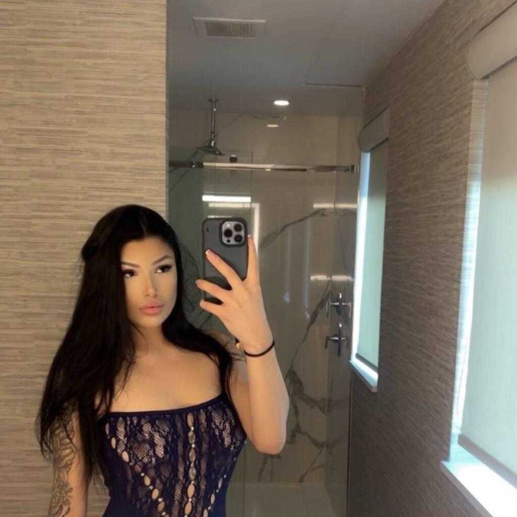 
                        Hannah
                     is Female Escorts. | Hamilton | Ontario | Canada | canadapleasure.com 