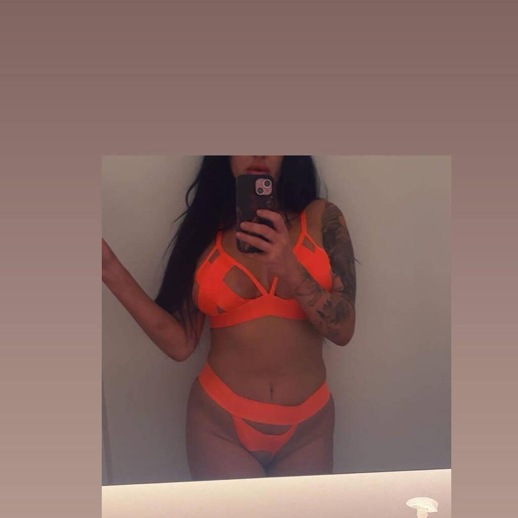 
                        Sienna Stone
                     is Female Escorts. | Kelowna | British Columbia | Canada | canadapleasure.com 