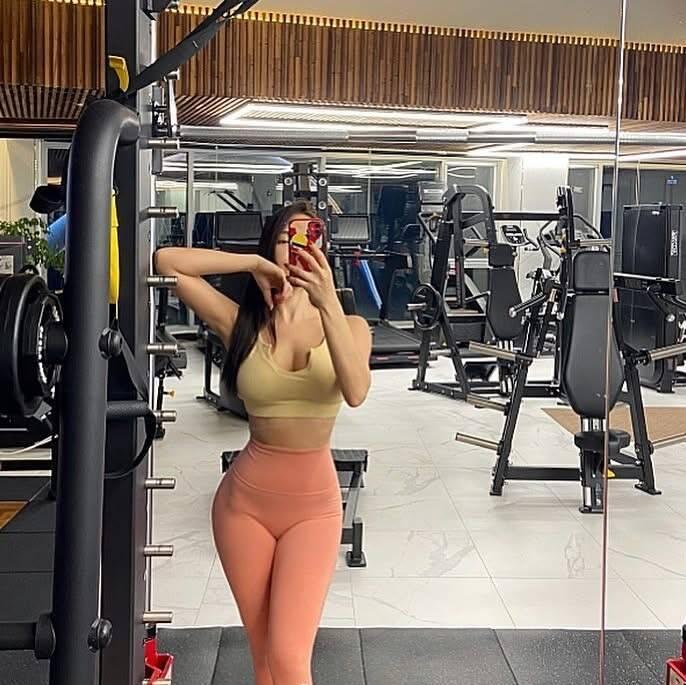 
                        Krystal
                     is Female Escorts. | Kitchener | Ontario | Canada | canadapleasure.com 