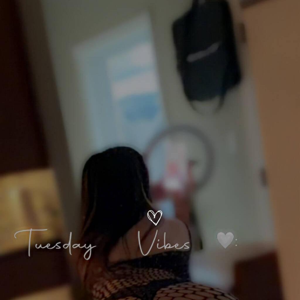 
                        Alana
                     is Female Escorts. | Toronto | Ontario | Canada | canadapleasure.com 