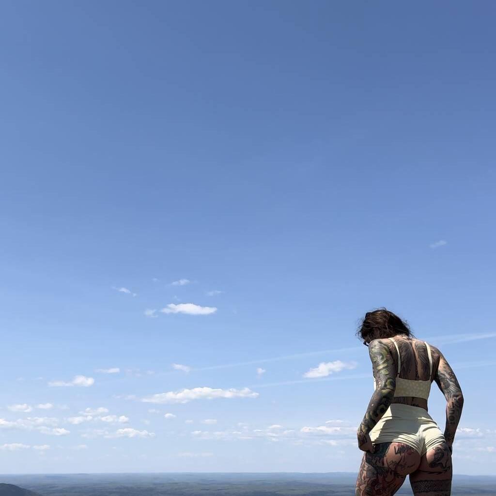 
                        Kandy
                     is Female Escorts. | Fredericton | New Brunswick | Canada | canadapleasure.com 