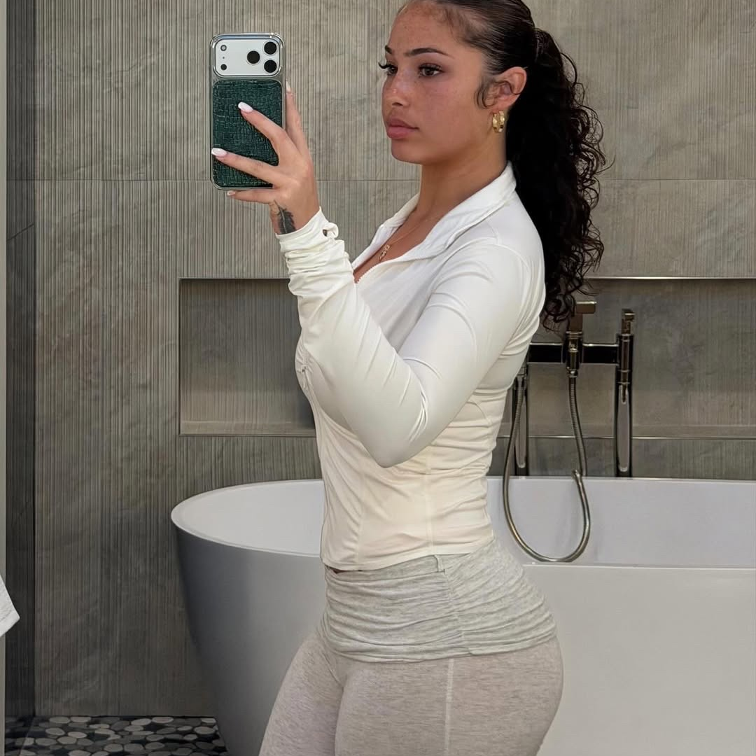 Camille Patti is Female Escorts. | Red Deer | Alberta | Canada | canadapleasure.com 