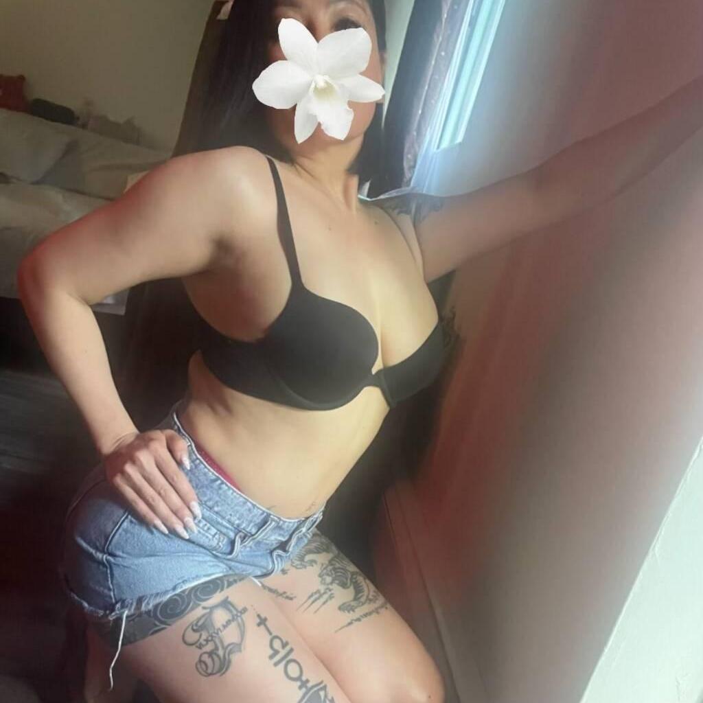 
                        Faye
                     is Female Escorts. | Toronto | Ontario | Canada | canadapleasure.com 