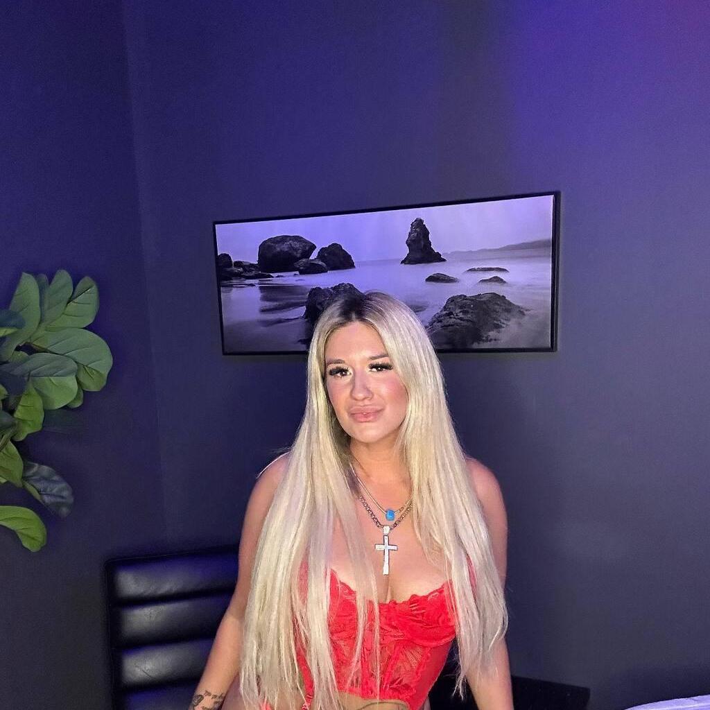 
                        Jennyfer S
                     is Female Escorts. | Kitchener | Ontario | Canada | canadapleasure.com 