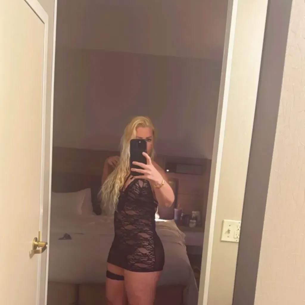 
                        Aline
                     is Female Escorts. | Toronto | Ontario | Canada | canadapleasure.com 