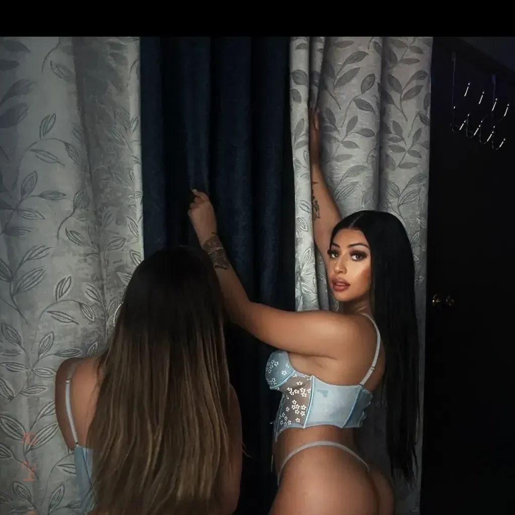
                        Lola
                     is Female Escorts. | Regina | Saskatchewan | Canada | canadapleasure.com 