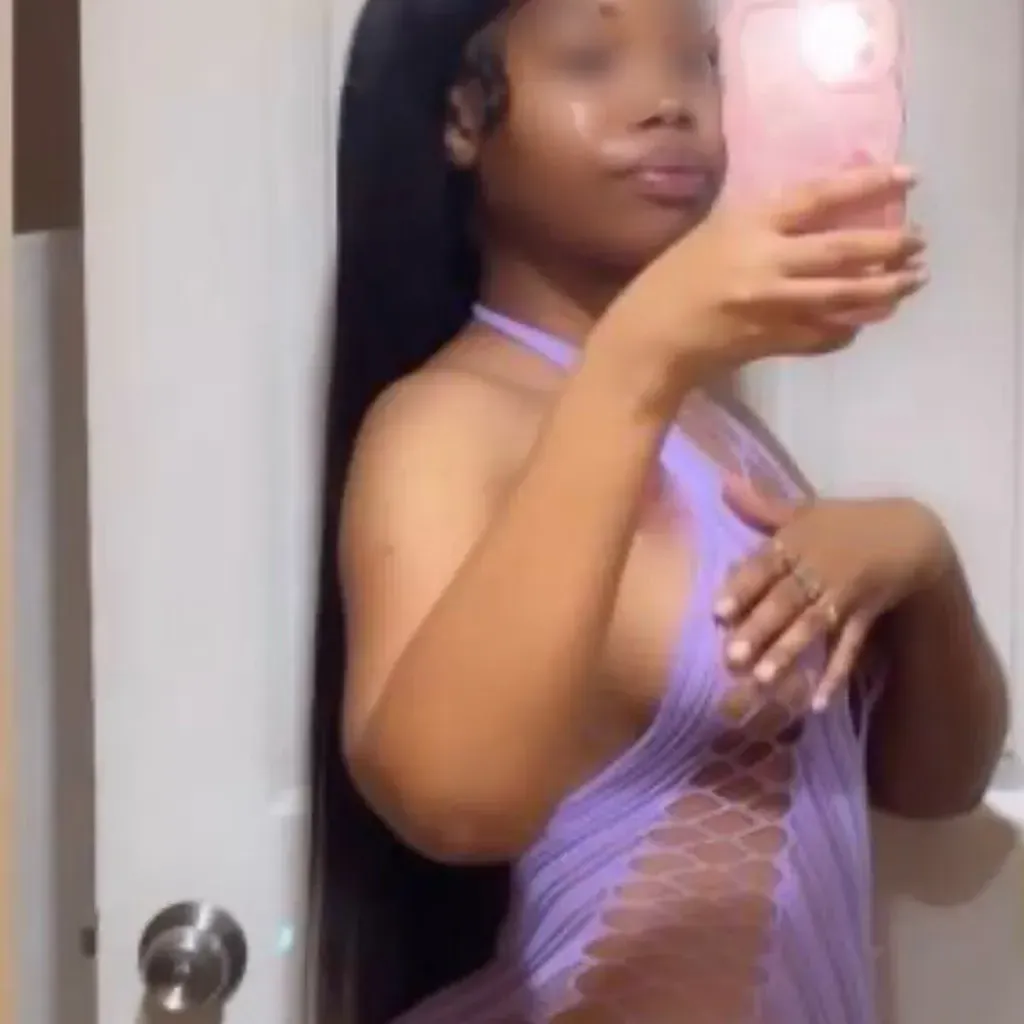 
                        Eliza
                     is Female Escorts. | Kingston | Ontario | Canada | canadapleasure.com 