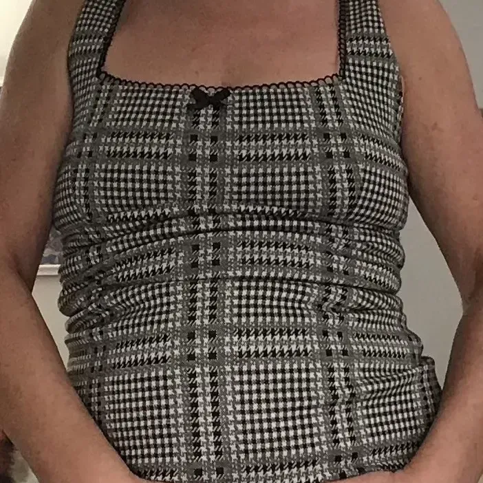 
                        Sarah
                     is Female Escorts. | Kelowna | British Columbia | Canada | canadapleasure.com 