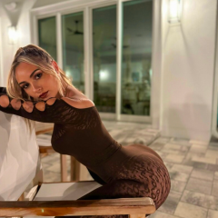 Riley is Female Escorts. | Montreal | Quebec | Canada | canadapleasure.com 