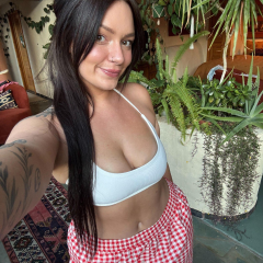 Scarlet is Female Escorts. | Montreal | Quebec | Canada | canadapleasure.com 