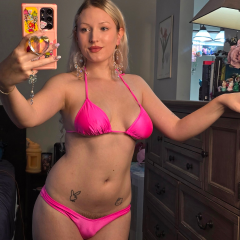 Nikky is Female Escorts. | Grande Prairie | Alberta | Canada | canadapleasure.com 