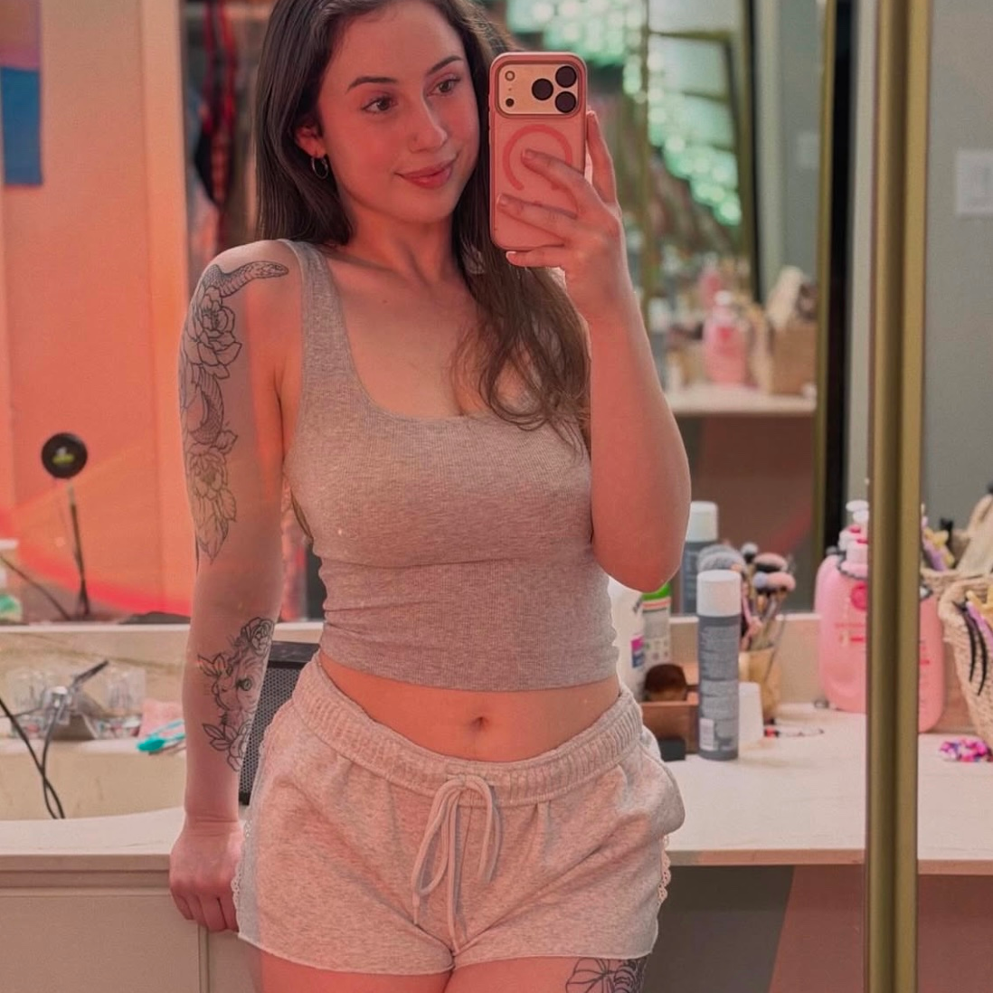 Caddy is Female Escorts. | Edmonton | Alberta | Canada | canadapleasure.com 