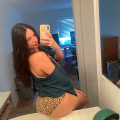 Amber is Female Escorts. | Calgary | Alberta | Canada | canadapleasure.com 