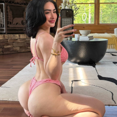 Emily is Female Escorts. | Vancouver | British Columbia | Canada | canadapleasure.com 